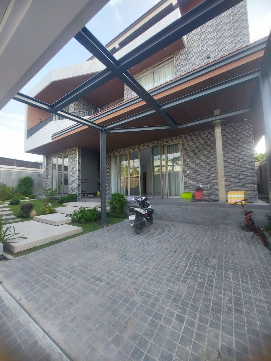 Công trình Bình Dương sử dụng nhôm MAXPRO màu Champan hệ 80